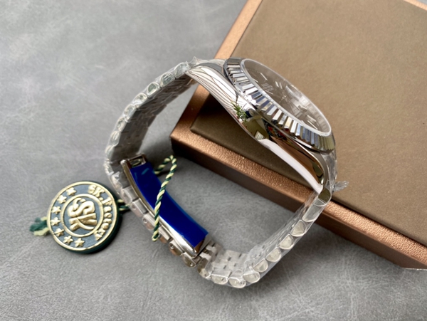 激安ロレックス内部構造